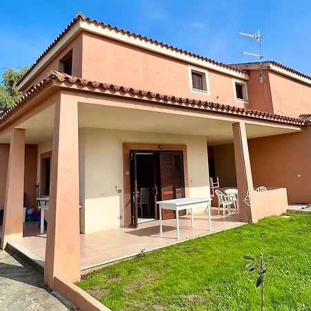 Iss Travel, Gli Asfodeli - Large Apartments With Private Terrace San Teodoro  Bagian luar foto