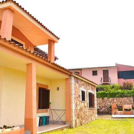 Iss Travel, Gli Asfodeli - Large Apartments With Private Terrace San Teodoro  Bagian luar foto