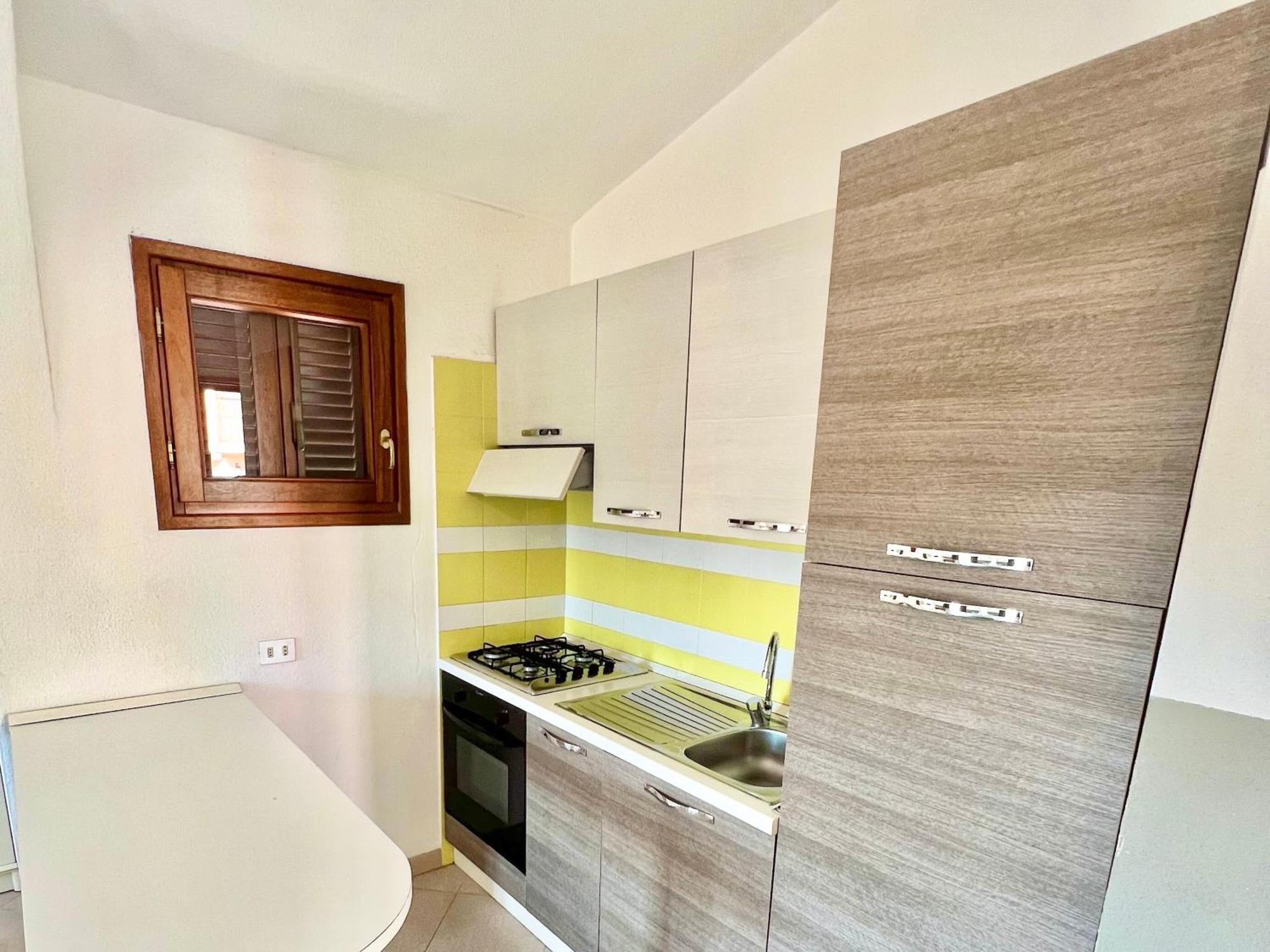 Iss Travel, Gli Asfodeli - Large Apartments With Private Terrace San Teodoro  Bagian luar foto